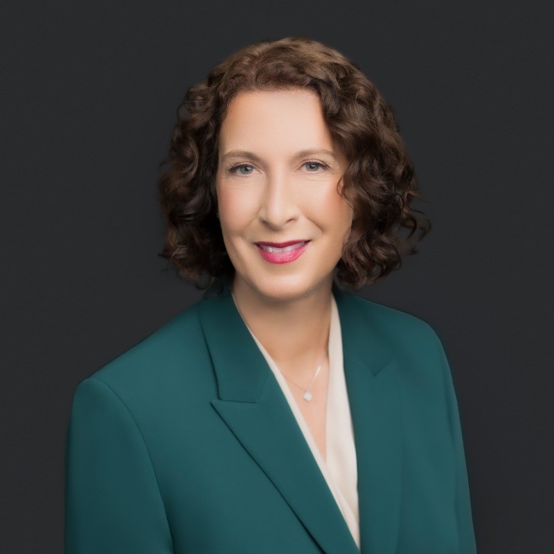 Emily Pachuta headshot