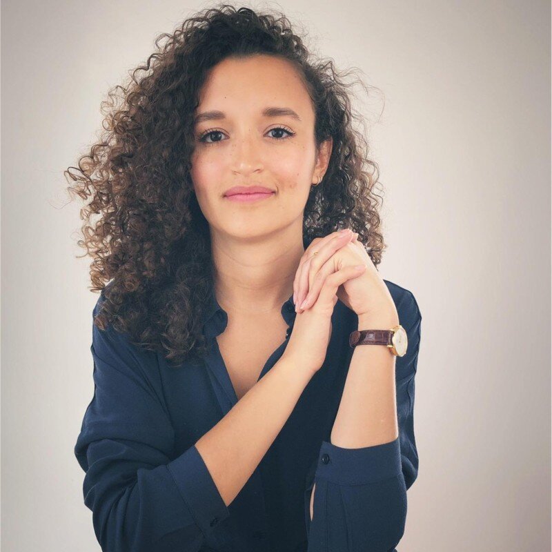 Ambre-Jeanneau-headshot