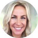 Maggie Maslanik headshot